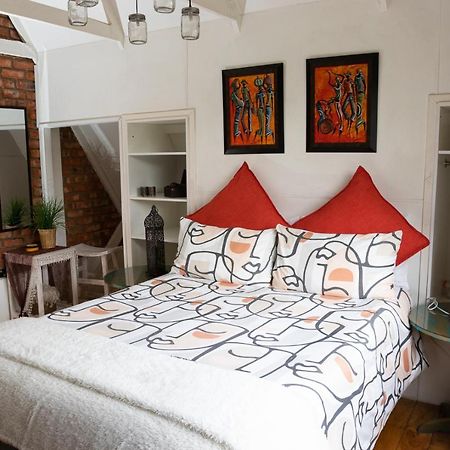 Honeysuckle Clarens Otel Dış mekan fotoğraf