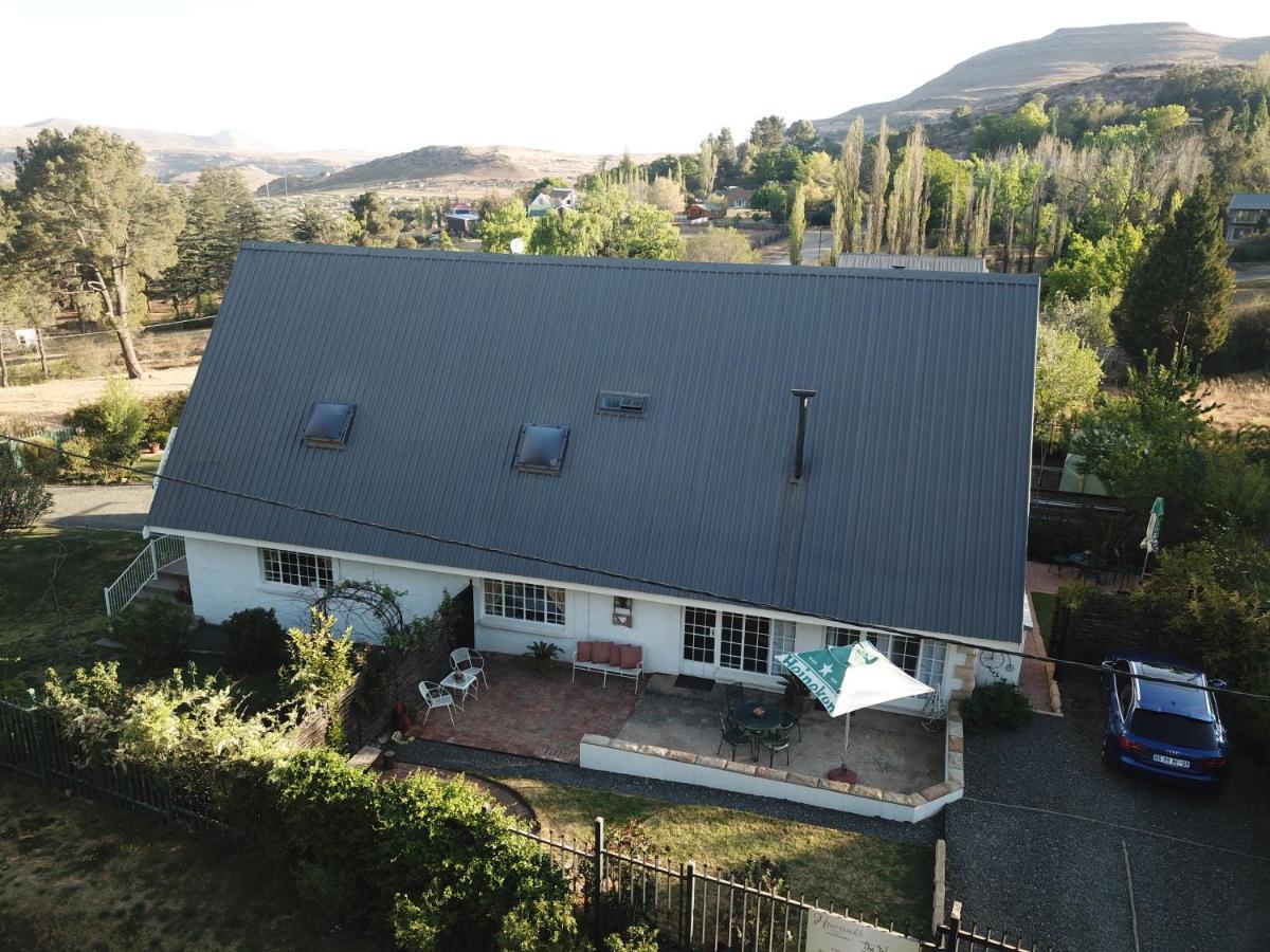 Honeysuckle Clarens Otel Dış mekan fotoğraf