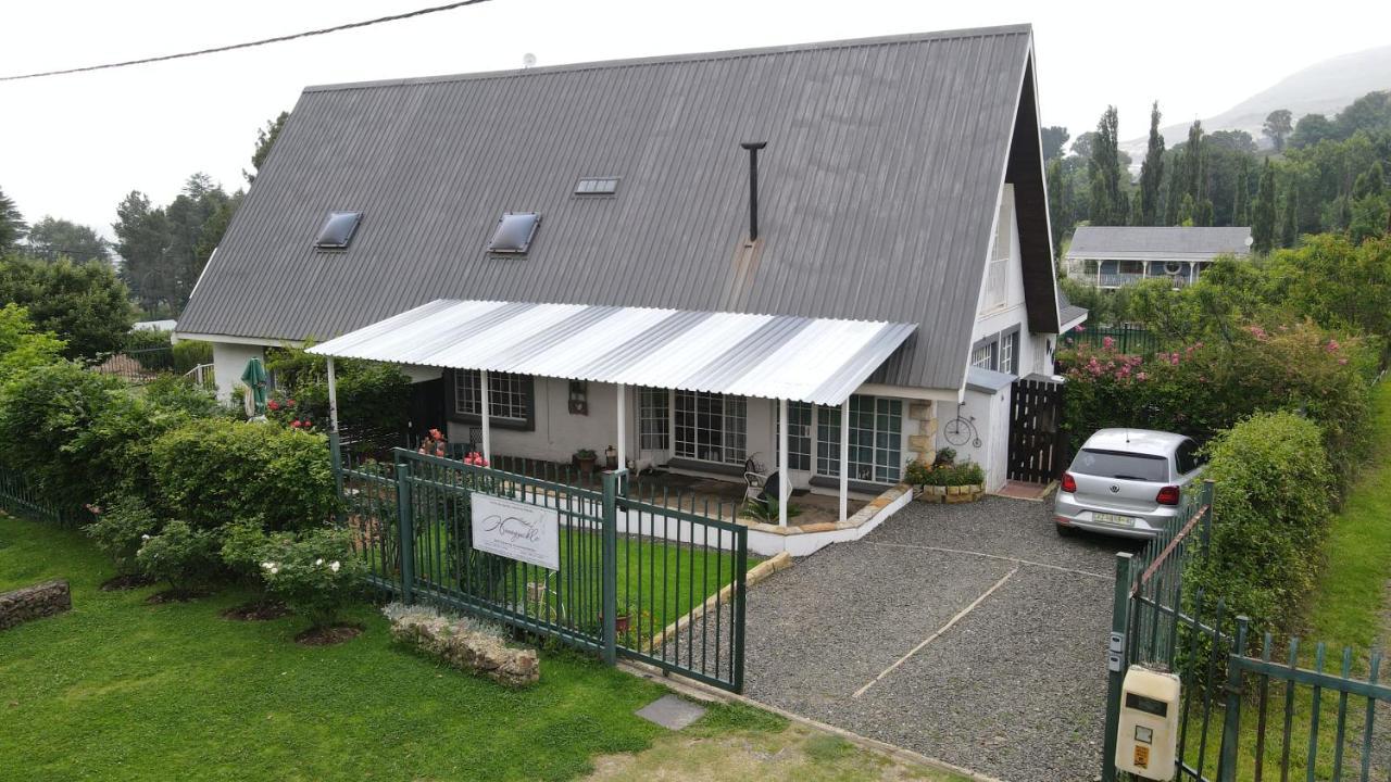 Honeysuckle Clarens Otel Dış mekan fotoğraf