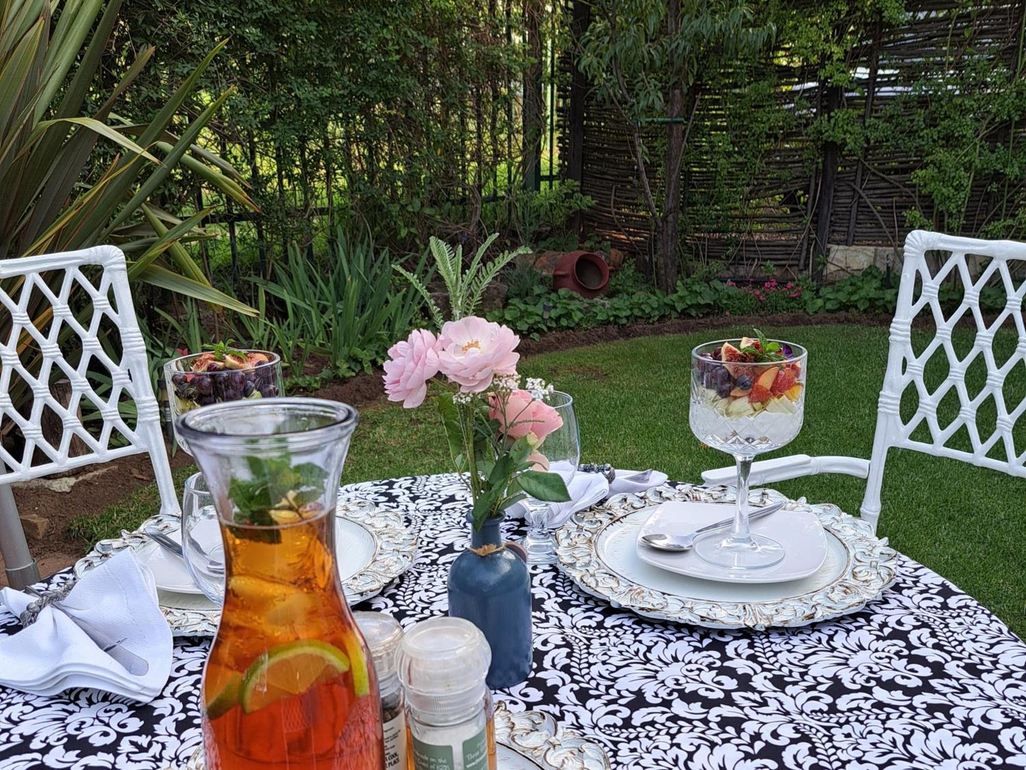 Honeysuckle Clarens Otel Dış mekan fotoğraf