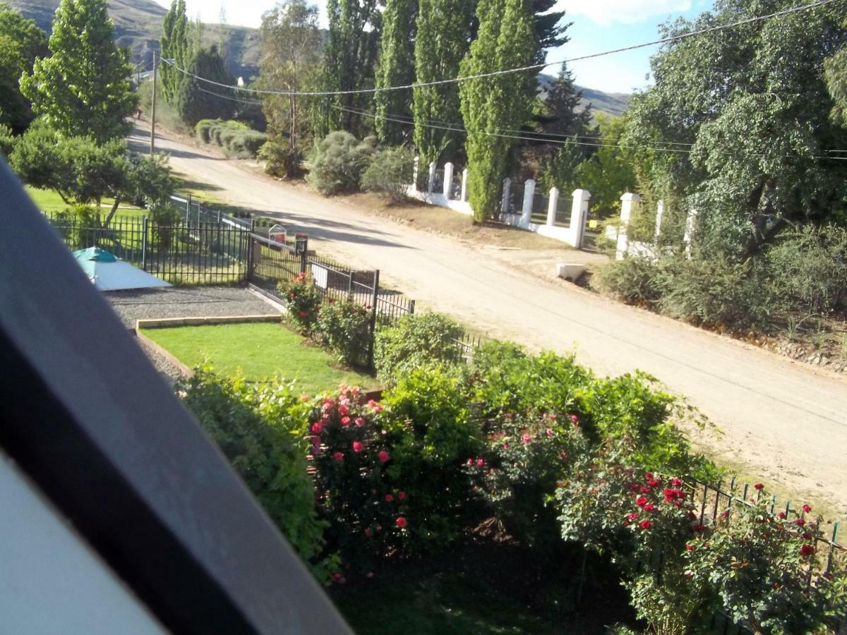 Honeysuckle Clarens Otel Dış mekan fotoğraf